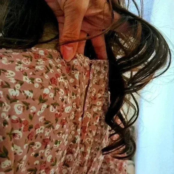 FLORAL DRESS WISHLIST DITSY  HANDKERCHIEF MAUVE MEDIUM - Picture 6 of 11